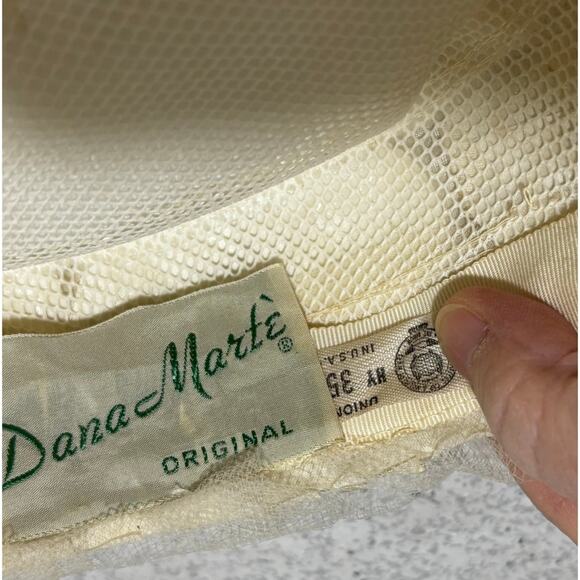 Vintage Mid Century White pillbox hat by Dana Marte bridal silk floral & beads main image 6